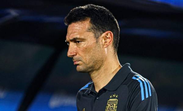 Sufre Scaloni en la Selección Argentina: la lesión que sufrió una figura