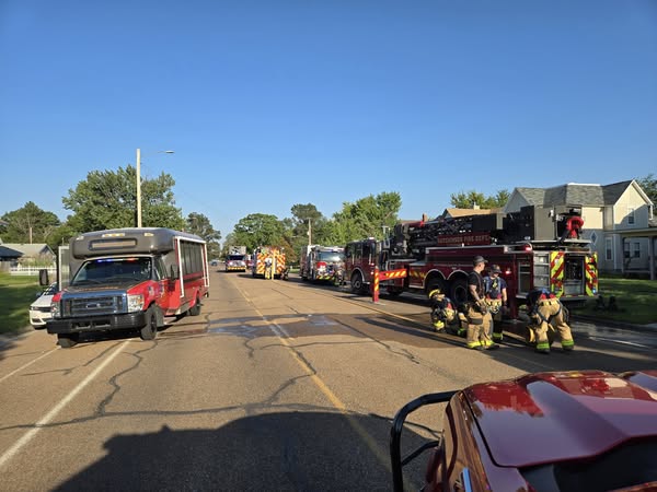 Fire crews stop small blaze inside Hutchinson home