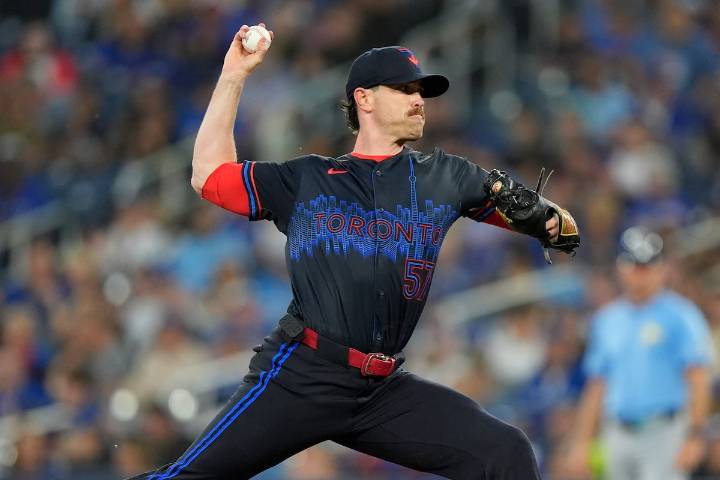 Blue Jays keep top division spot after 4