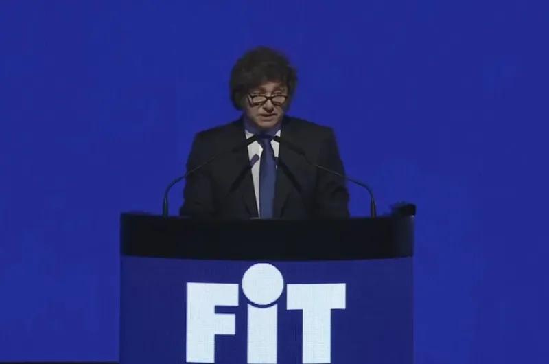 "El país estaba al borde de la hiperinflación": Milei atacó a la "casta" en La Rural