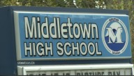 Middletown officials discuss possibly merging school system with Newport