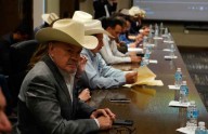 Llama senador a crear frene común en defensa del estatus sanitario