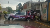 Sacan a Niños de Escuela Primaria Inundada en Puebla con Apoyo de una Patrulla