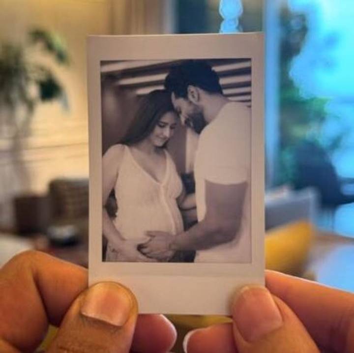 Katrina Kaif, Vicky Kaushal announce pregnancy with adorable polaroid photo