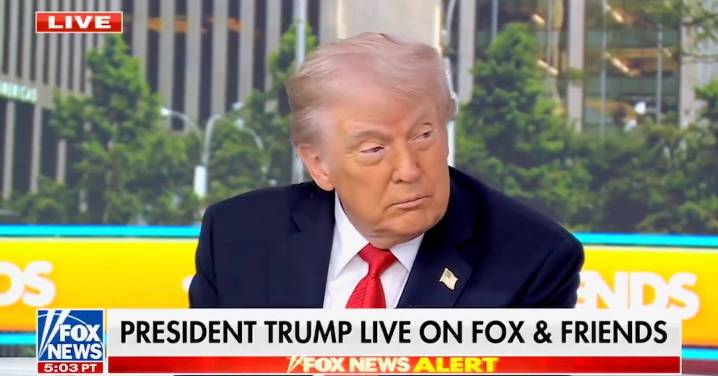 Trump Warns US Will Owe ‘Trillions’ If Supreme Court Shuts Down Tariffs