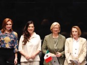 Kenia López resalta que son tiempos de mujeres en la política mexicana