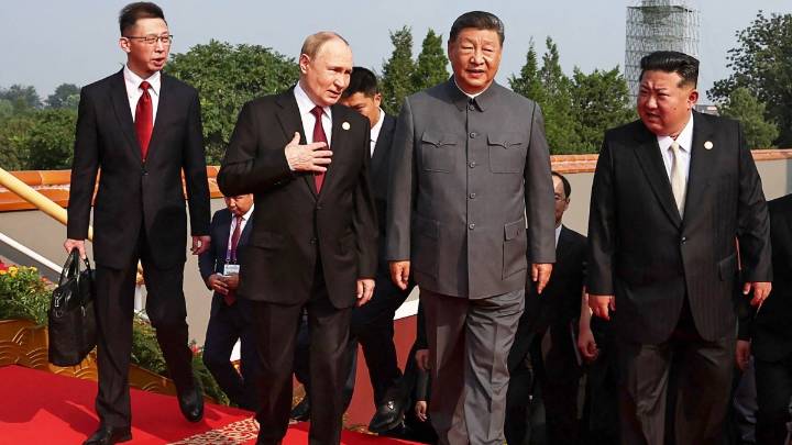 "Se puede alcanzar la inmortalidad": La peculiar conversación captada entre Putin y Xi Jinping por un micrófono abierto