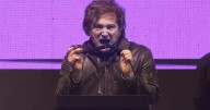 Milei arremete contra el kirchnerismo en un tenso cierre de campaña en Buenos Aires
