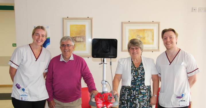 Cancer patient's incredible £10k thank you to hospital that 'gave me back my life'