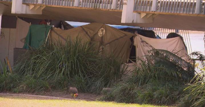 Queensland news: Housing crisis 'going in the wrong direction' with record waitlist
