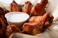 Wingstop’s $3M AUV Goal Easy With Smart Kitchen (NASDAQ:WING)