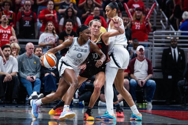 Deadspin | Aces out to 'take care of business' in Game 4 vs. Fever