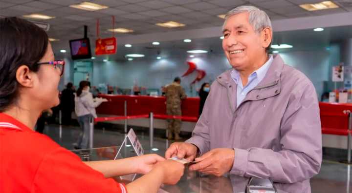 De S/800 a S/3.300: exministro propone que pensiones de maestros jubilados suban progresivamente hasta el 2027