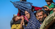Israeli troops push into Gaza City, forcing Palestinians to flee their assault