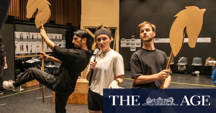 ‘A really stupid and fun idea’: There’s a Phar Lap musical, and it’s not horsing around