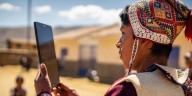 Brecha digital en Perú se reduce a la mitad en cuatro años: 20 mil nuevas antenas rurales llevan internet 4G a miles de familias