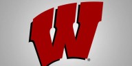 Danny O’Neil throws 3 TD passes as Wisconsin defeats Middle Tennessee 42