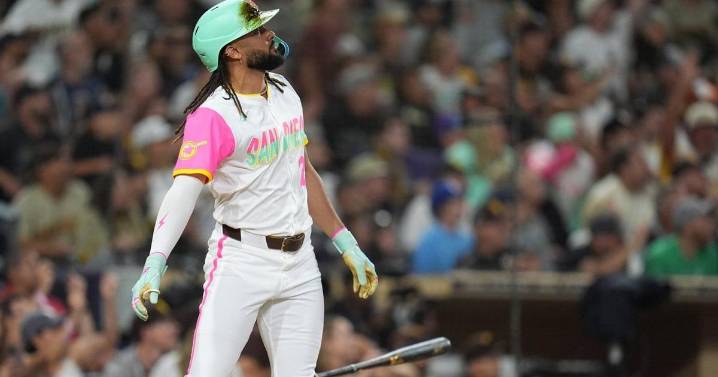 Fernando Tatís Jr. returns from bout with COVID-19 to hit a grand slam in the Padres' playoff push
