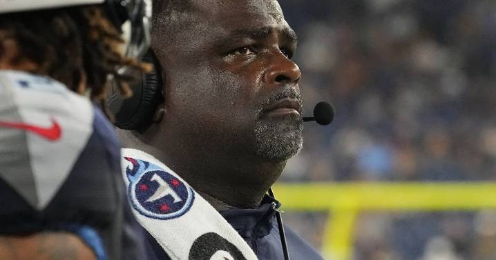 Patriots defensive coordinator Terrell Williams diagnosed with prostate cancer