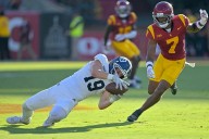 Deadspin | USC S Kamari Ramsey (food poisoning) sits out vs. Illinois