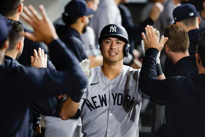 Yankees regular shortstop returns to the lineup after brief injury absence