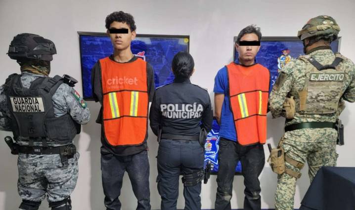 Los detienen en vehículo robado momentos antes con violencia
