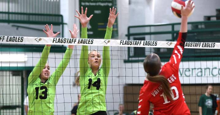 Flagstaff volleyball sweeps Lee Williams to open region play, remain undefeated