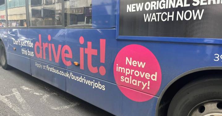 Day 2 deadlock in Bristol bus strike