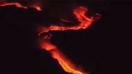 Alerta por el volcán Kilauea: volvió a entrar en erupción con impresionantes fuentes de lava