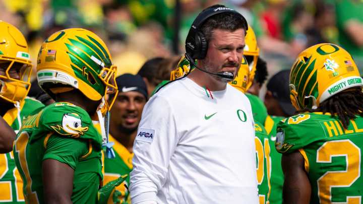 Oregon coach Dan Lanning talks program funding vs Oklahoma State