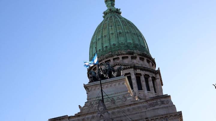 Este es el proyecto de Presupuesto 2026 que el Gobierno envió al Congreso para su tratamiento
