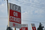 La Center educators remain on strike
