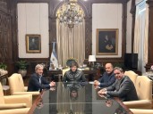¿Cambios cosméticos o de fondo?: Milei nombró nuevo ministro del Interior pero acelera los vetos y suma más malestar de los gobernadores