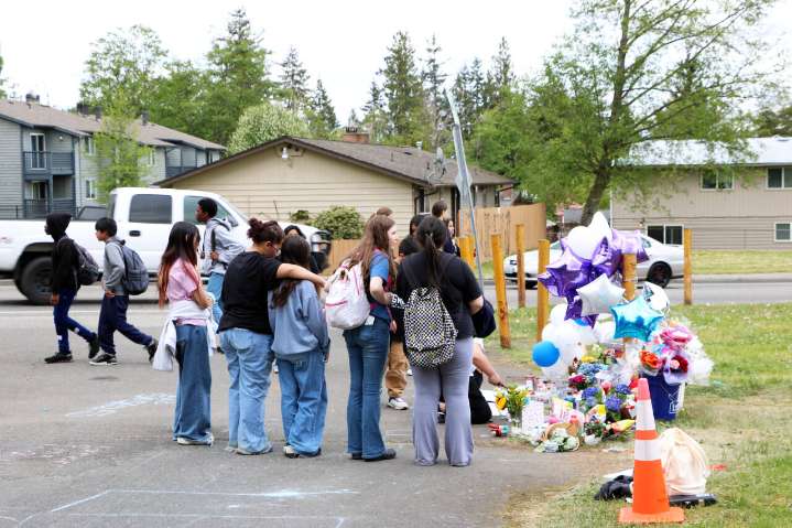Family of 13-year-old sues Everett after fatal bike collision with a metal cable