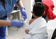 Los médicos reclaman la vacunación contra la gripe de todos los niños y adolescentes