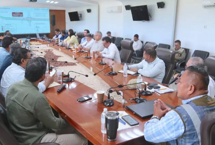 Obra del paso a desnivel en Fonatur supera tiempos con 34% de avance