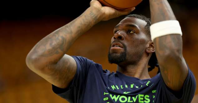 Timberwolves player's sister fatally shot at New Jersey apartment complex, her boyfriend charged with murder