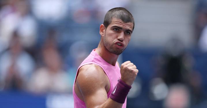 Alcaraz sigue con el modo automático en el US Open y ya está en semifinales