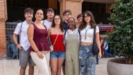 Las calles de Huelva, a rebosar de gente por la Magna Mariana: "Llevo unos días sin poder dormir esperando a este momento"