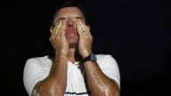 Incluso le lanzaron cerveza a su mujer... Rory McIlroy revela el infierno que vivió en la Ryder Cup de golf y se desahoga Fue triunfo de Europa sobre Estados Unidos en este tradicional torneo.