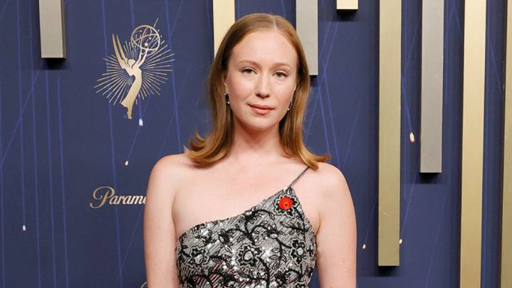 'Hacks' Ending With Season 5, Hannah Einbinder Says at Emmys