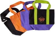 Trader Joe's Viral $3 Mini Totes Return to Stores Next Month