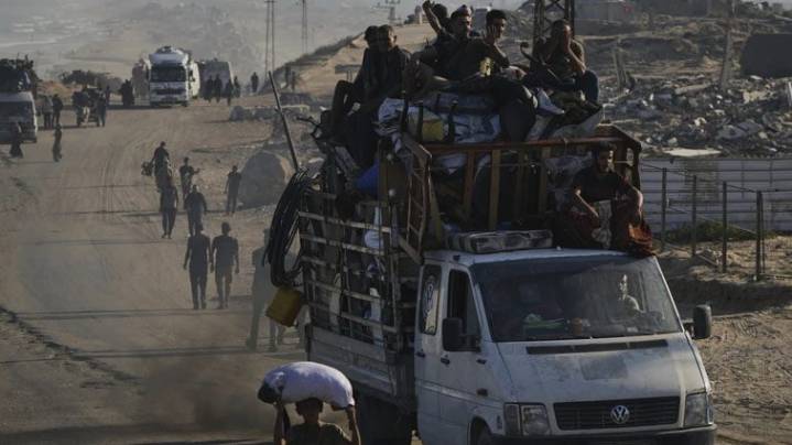 Israeli troops press forward into Gaza City as Palestinians flee, death toll passes 65,000