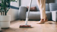 Lidl se la juega a Dyson: el nuevo aspirador sin cable que es el clon del más famoso y está a precio de saldo