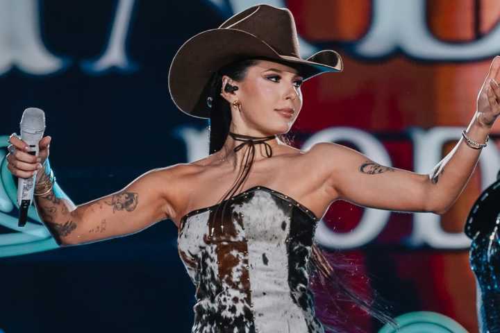 How Much Is Ana Castela Getting Paid to Sing at Chiefs vs. Chargers? Her Event Charges & Net Worth
