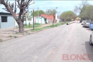 Tras accidentes, limpiaron calles afectadas por tránsito pesado para una obra de agua