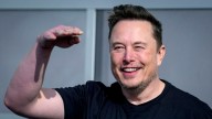 Elon Musk anticipó el fin de los celulares y contó cual será su reemplazo