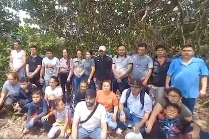 Desaparecen 23 migrantes en Chiapas; coyote los grabó antes de salir a Juchitán