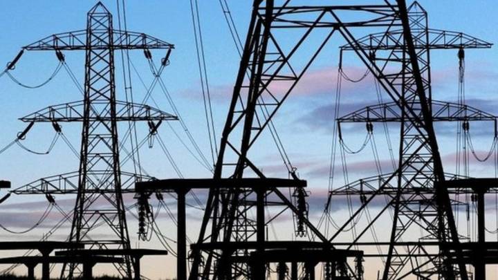 El fantasma del apagón eléctrico crece en Colombia: crisis y riesgos inminentes