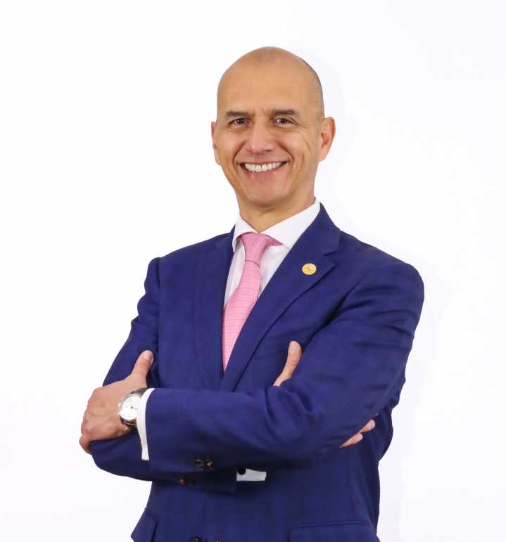 Sismo y derrumbe priista